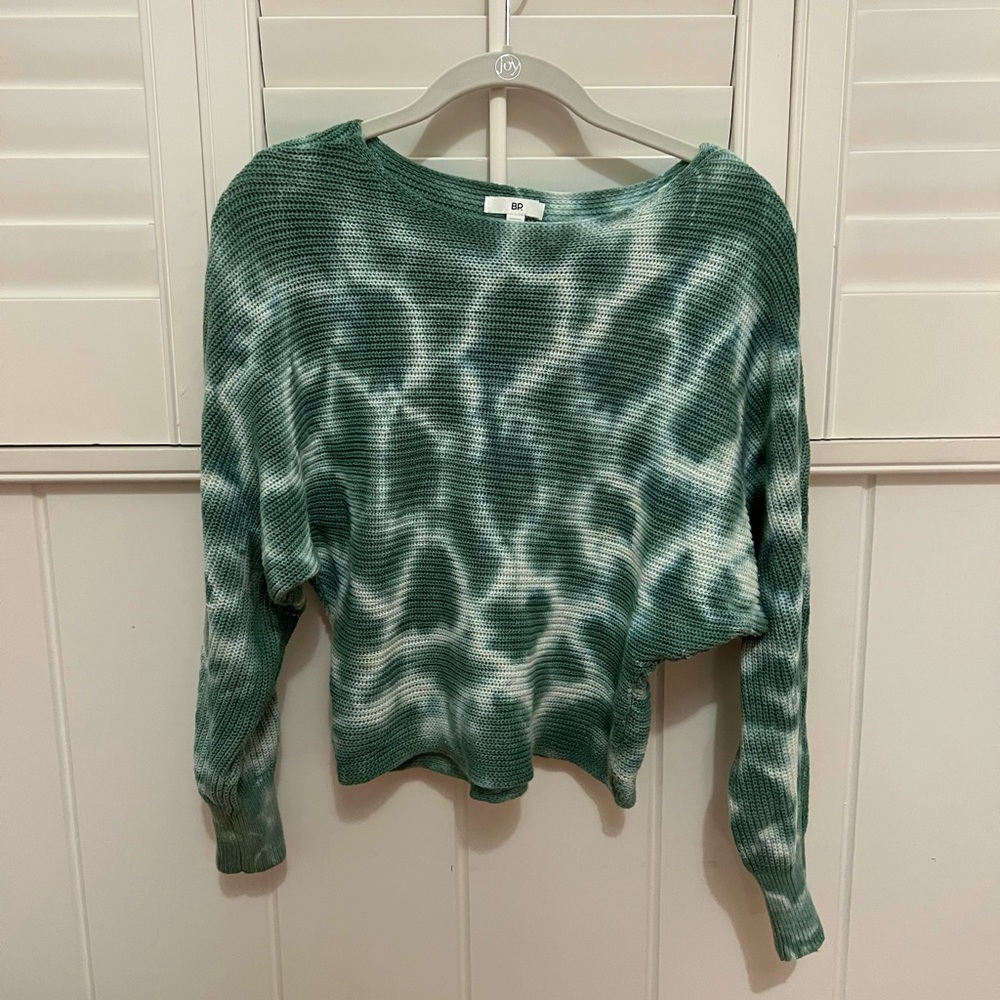 ✨TIE DYE KNITTED SWEATER✨
